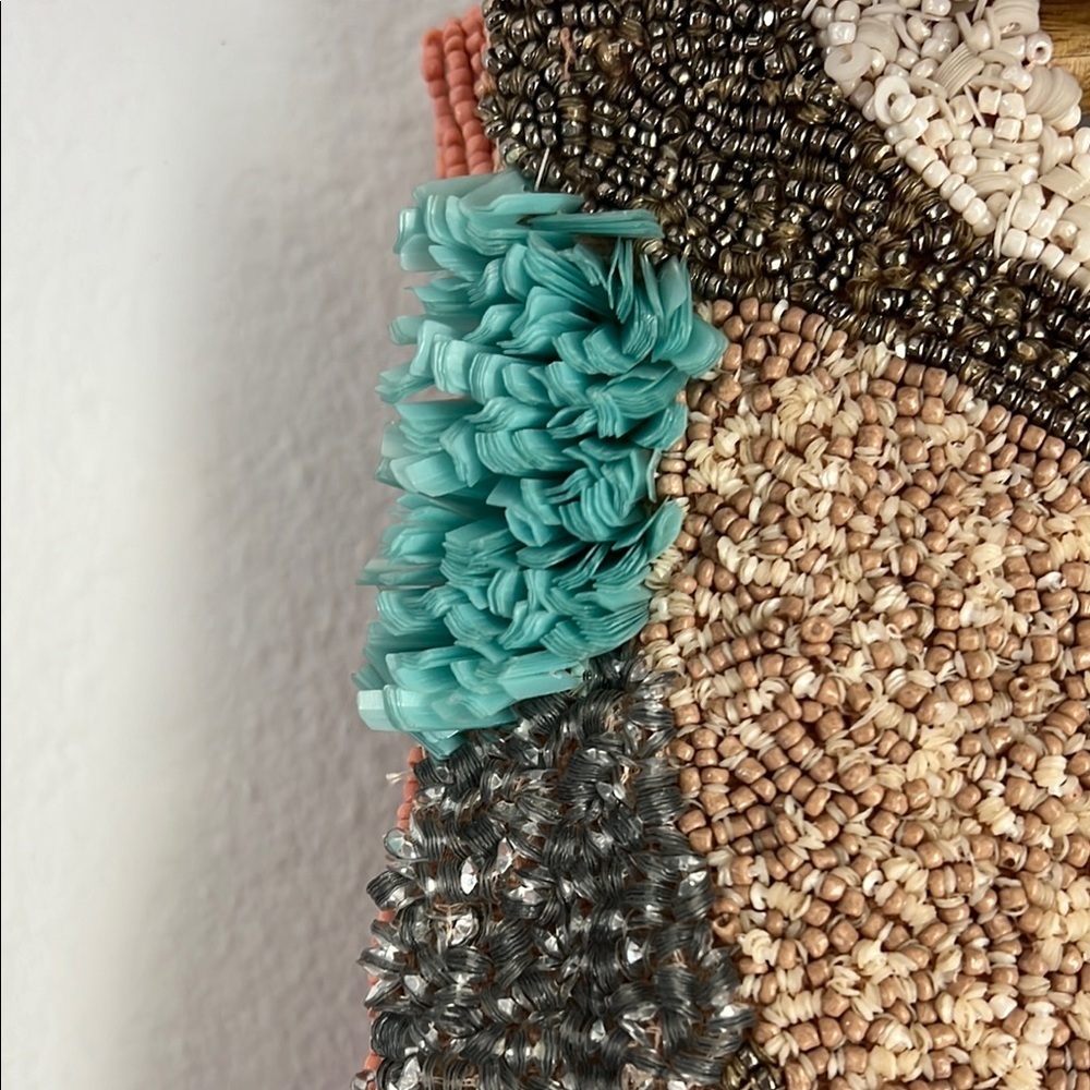 Antik Kraft | Beaded Hand Bag w/ Bamboo Handles - Picture 7 of 8
